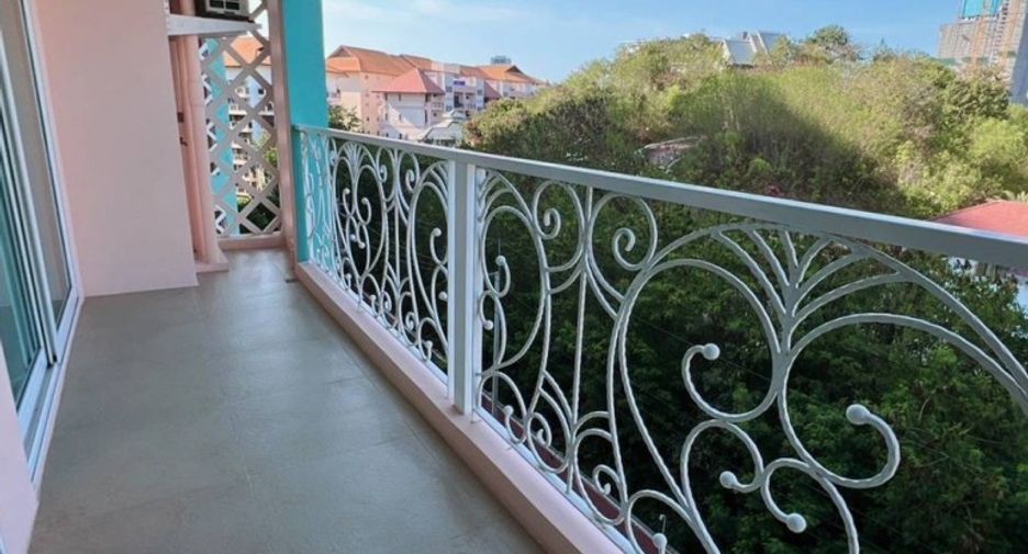 À vendre 2 chambres condo à South Pattaya, Pattaya