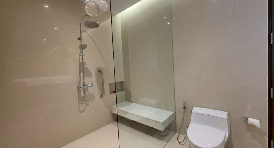 For sale 1 bed condo in Sattahip, Chonburi