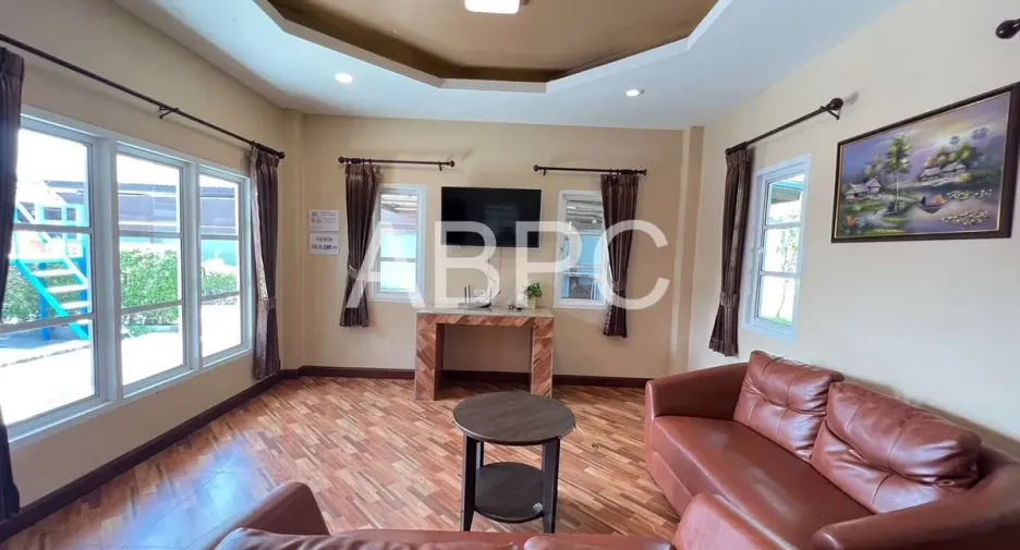 For rent 6 bedrooms house in Bang Lamung, Chonburi