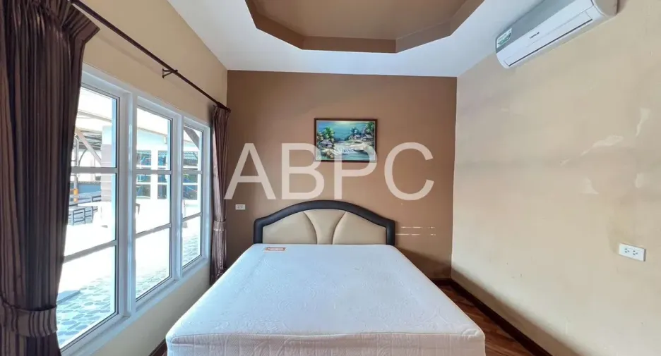For rent 6 bedrooms house in Bang Lamung, Chonburi