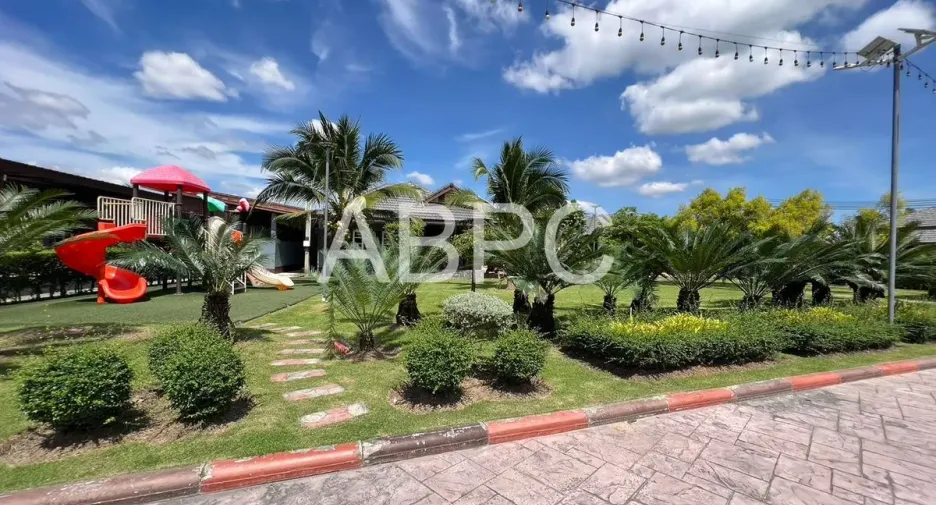 For rent 6 bedrooms house in Bang Lamung, Chonburi