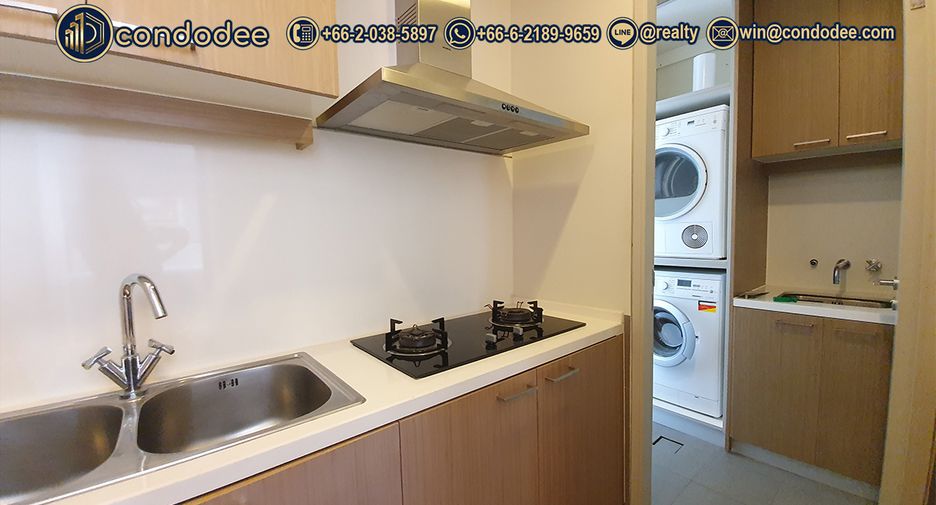À vendre 3 chambres condo à Sathon, Bangkok