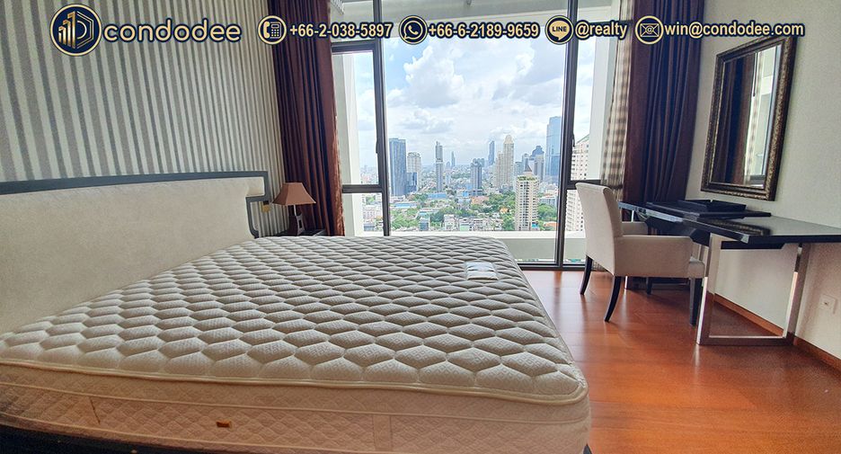 À vendre 3 chambres condo à Sathon, Bangkok