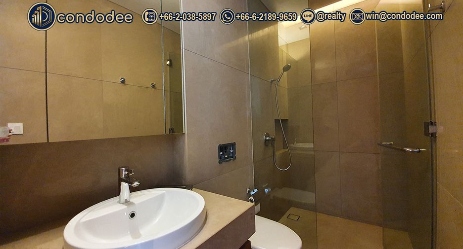 À vendre 3 chambres condo à Sathon, Bangkok