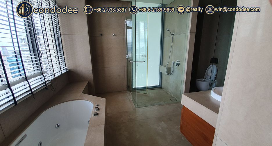 À vendre 3 chambres condo à Sathon, Bangkok