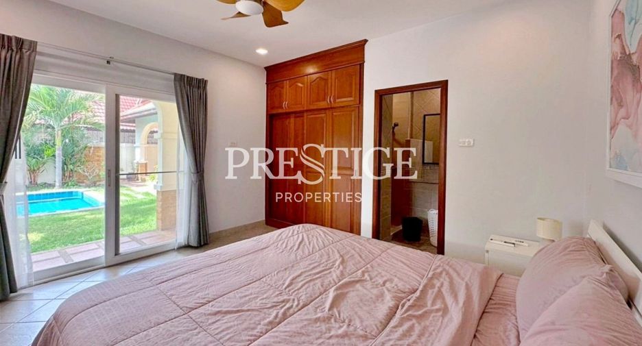 For sale 4 bedrooms house in Bang Lamung, Chonburi