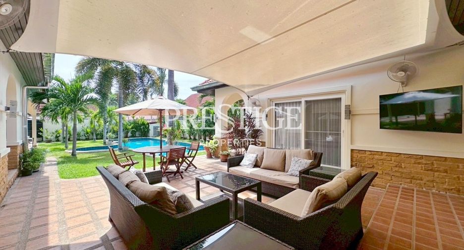 For sale 4 bedrooms house in Bang Lamung, Chonburi