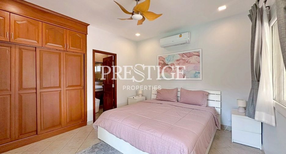 For sale 4 bedrooms house in Bang Lamung, Chonburi