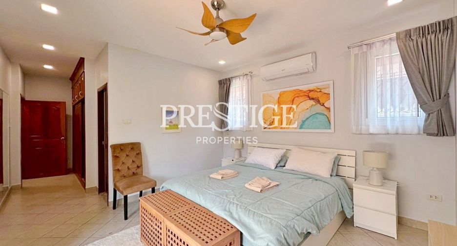 For sale 4 bedrooms house in Bang Lamung, Chonburi