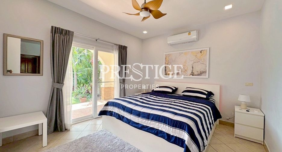 For sale 4 bedrooms house in Bang Lamung, Chonburi