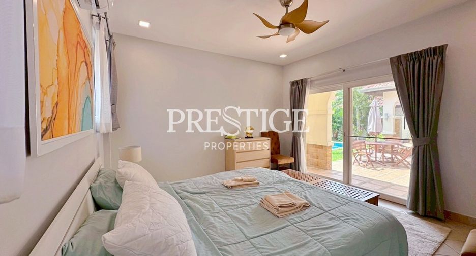 For sale 4 bedrooms house in Bang Lamung, Chonburi