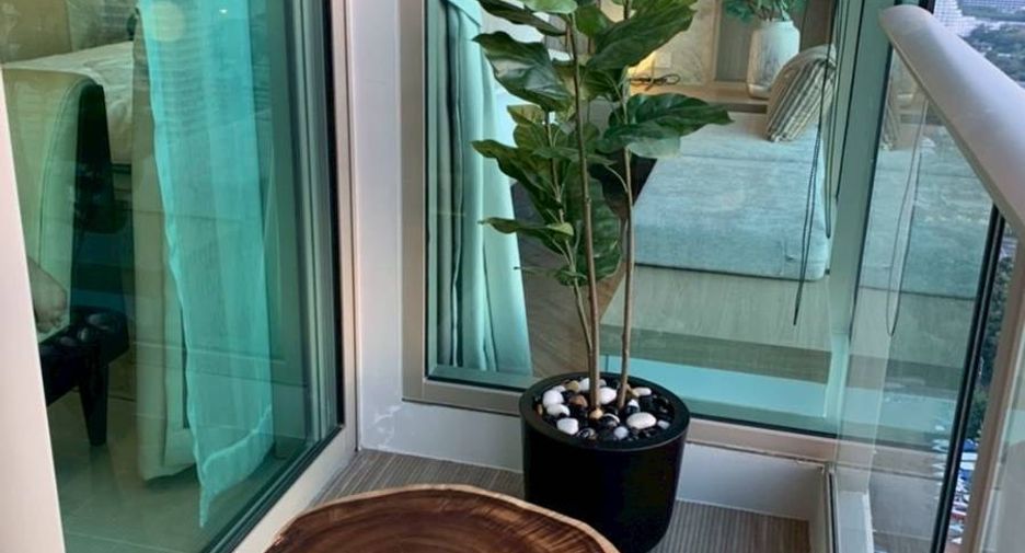 Condo en alquiler y en venta de 1 habitaciones en Bang Lamung, Chonburi
