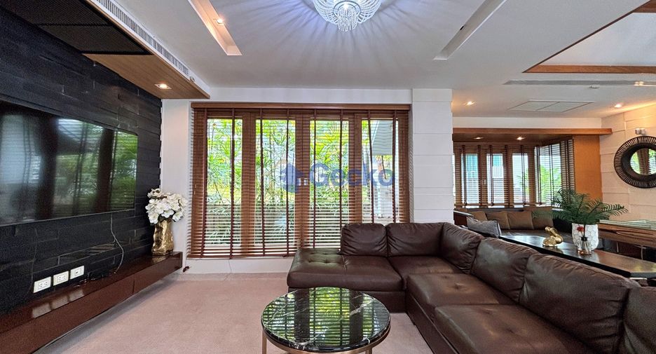 For rent and for sale 5 bedrooms house in Bang Lamung, Chonburi