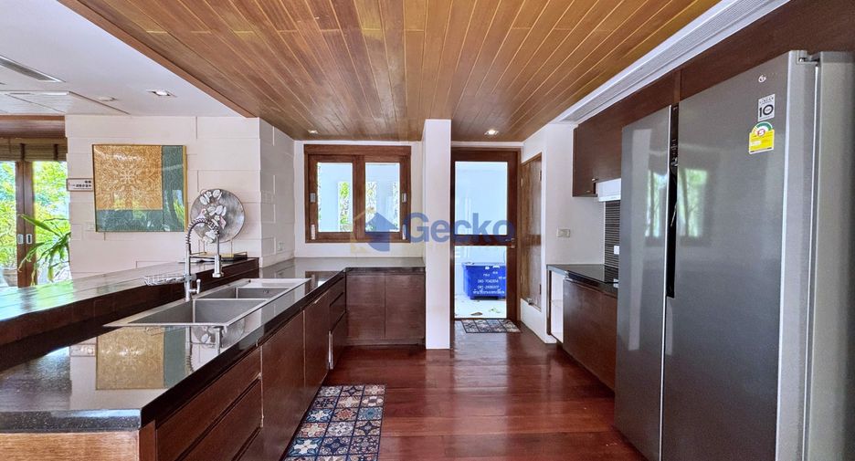 For rent and for sale 5 bedrooms house in Bang Lamung, Chonburi