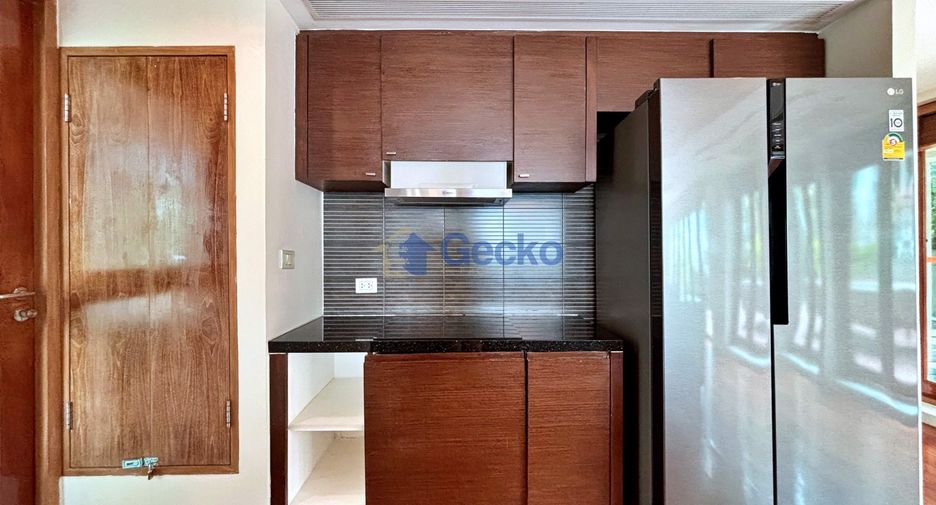 For rent and for sale 5 bedrooms house in Bang Lamung, Chonburi