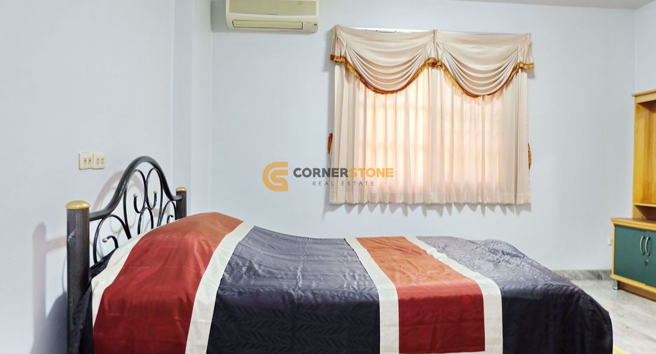 For rent and for sale 4 bedrooms house in Bang Lamung, Chonburi