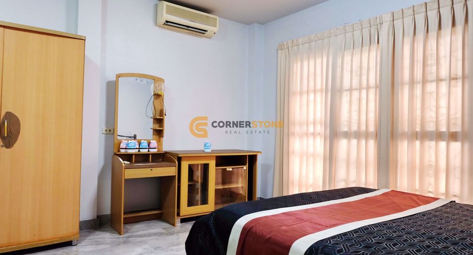 For rent and for sale 4 bedrooms house in Bang Lamung, Chonburi