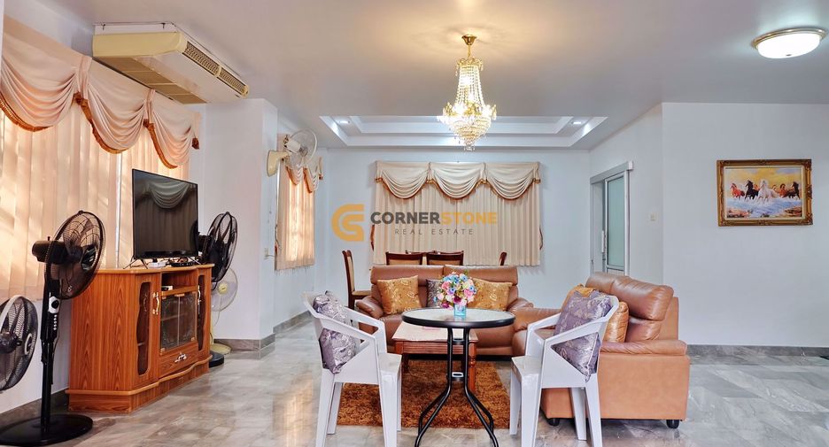For rent and for sale 4 bedrooms house in Bang Lamung, Chonburi