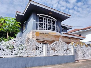 For rent and for sale 4 bedrooms house in Bang Lamung, Chonburi