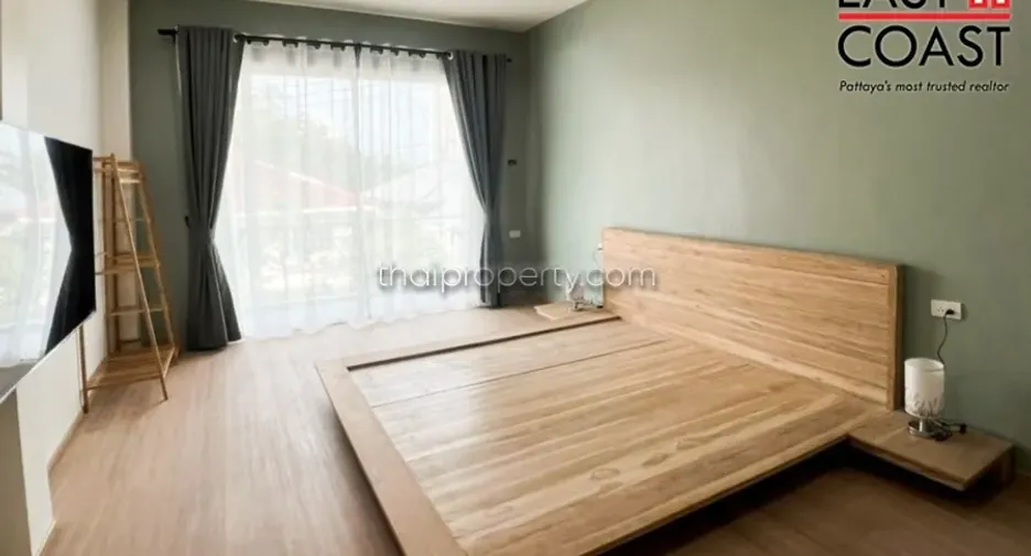 For rent and for sale 6 bedrooms house in Jomtien, Pattaya