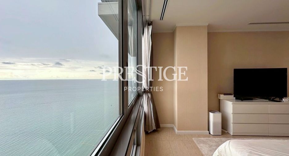 For sale 3 bedrooms condo in Bang Lamung, Chonburi