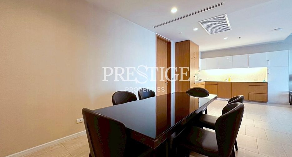For sale 3 bedrooms condo in Bang Lamung, Chonburi