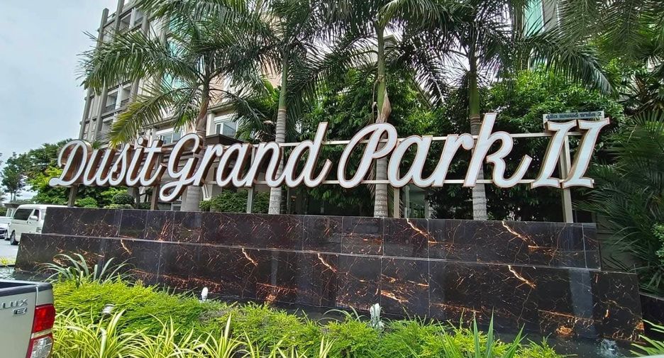 À vendre 2 chambres condo à Jomtien, Pattaya
