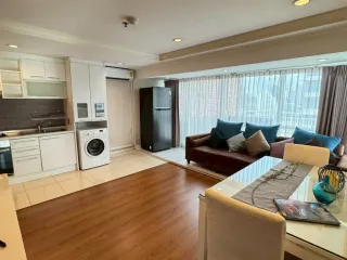 出租 和 出售 2 卧室 公寓 在 Watthana, 曼谷