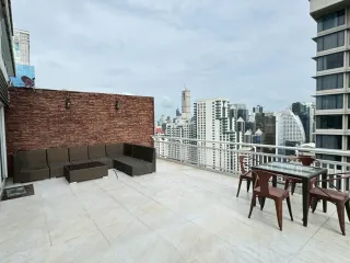 出租 和 出售 2 卧室 公寓 在 Watthana, 曼谷