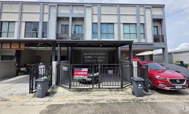 For sale 3 bedrooms townhouse in Bang Kruai, Nonthaburi