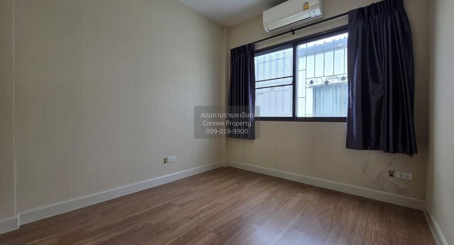 À vendre 3 chambres maison de ville à Bang Kruai, Nonthaburi