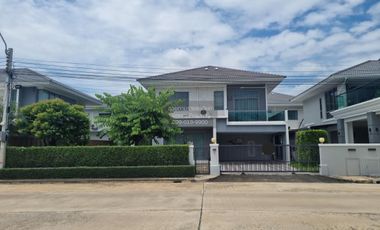 Casa en venta de 4 habitaciones en Lat Krabang, Bangkok