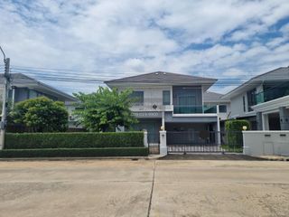 出售 4 卧室 独立屋 在 Lat Krabang, 曼谷