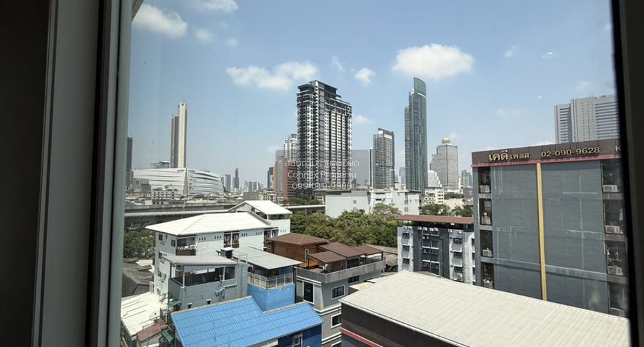 For sale 1 bed condo in Khlong San, Bangkok