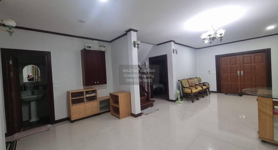 À vendre 3 chambres maison à Lat Krabang, Bangkok