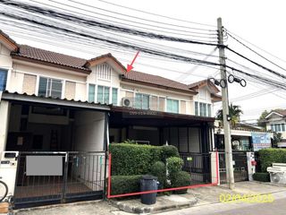 出售 3 卧室 联排别墅 在 Bang Kruai, Nonthaburi