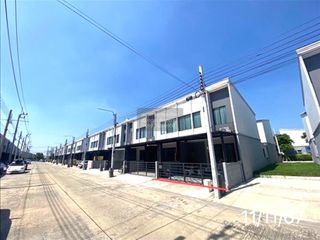 Reihenhaus zum Kauf mit 3 Zimmer in Bang Bua Thong, Nonthaburi