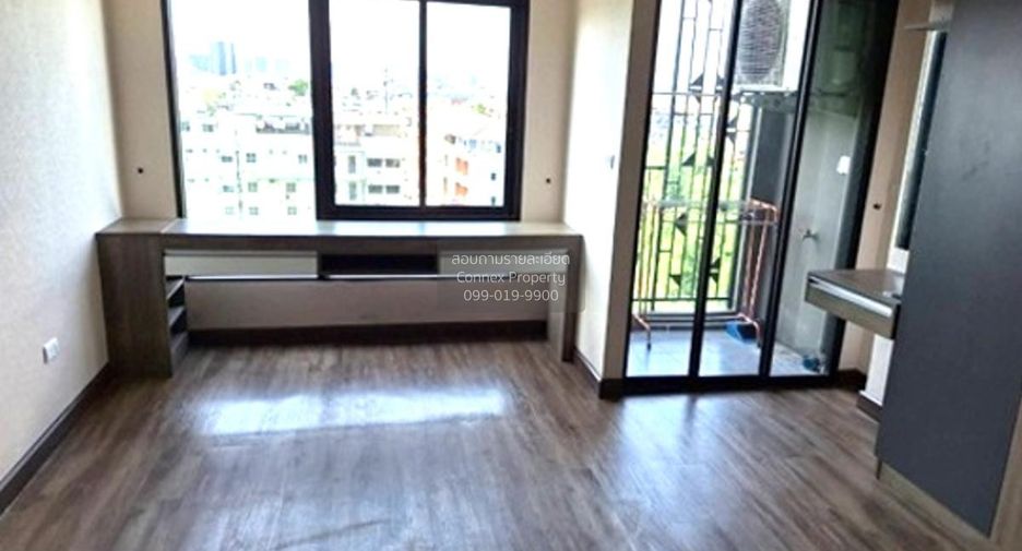 For sale 1 bed condo in Bangkok Noi, Bangkok
