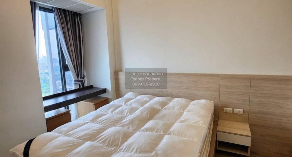For sale 2 bedrooms condo in Phaya Thai, Bangkok