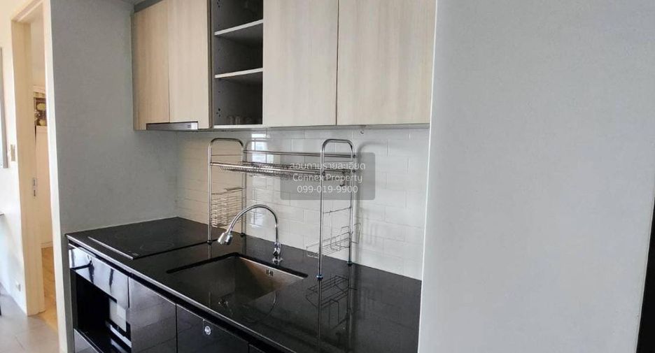 For sale 2 bedrooms condo in Phaya Thai, Bangkok