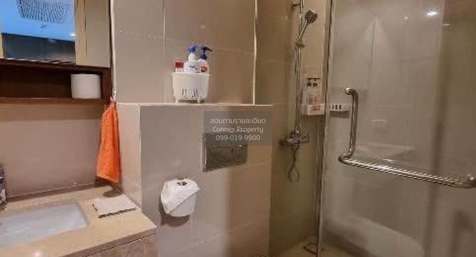 For sale 1 bed condo in Phra Khanong, Bangkok