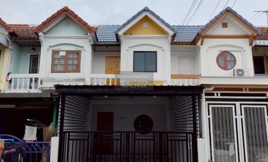 For sale 2 bedrooms townhouse in Nong Khaem, Bangkok