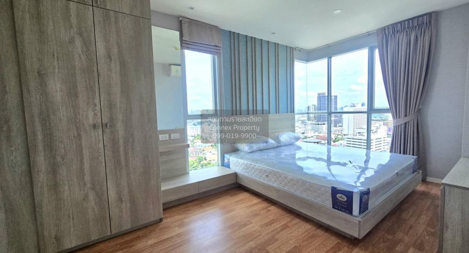 For sale 2 bedrooms condo in Bang Phlat, Bangkok