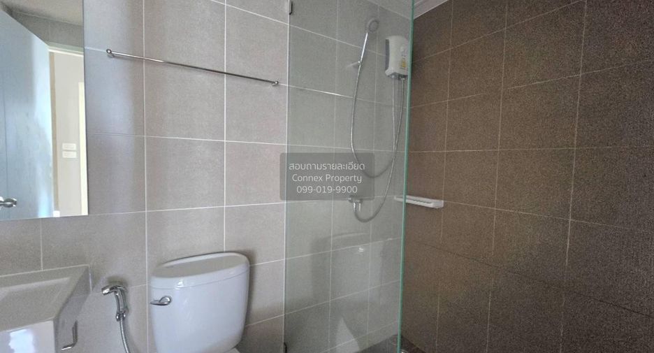 For sale 2 bedrooms condo in Bang Phlat, Bangkok