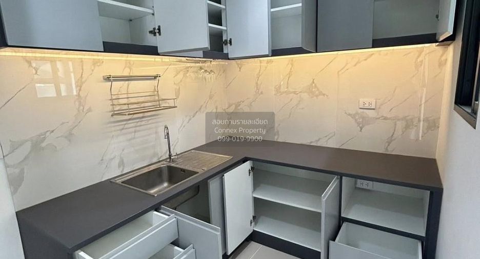 Haus zum Kauf mit 3 Zimmer in Bang Kruai, Nonthaburi