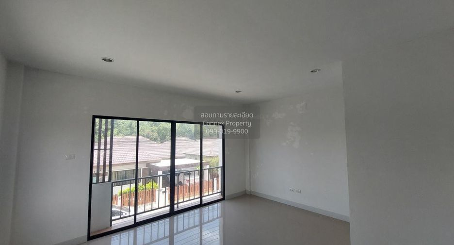 Reihenhaus zum Kauf mit 3 Zimmer in Mueang Chon Buri, Chonburi