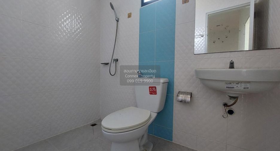 Reihenhaus zum Kauf mit 3 Zimmer in Mueang Chon Buri, Chonburi