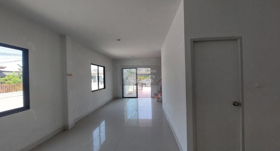 Reihenhaus zum Kauf mit 3 Zimmer in Mueang Chon Buri, Chonburi
