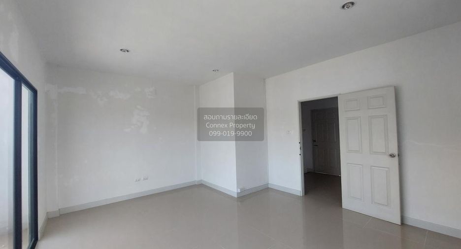Reihenhaus zum Kauf mit 3 Zimmer in Mueang Chon Buri, Chonburi