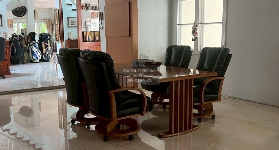 For sale 4 bedrooms house in Mueang Nonthaburi, Nonthaburi
